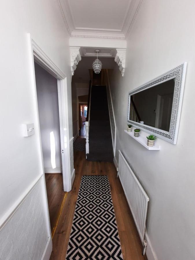 Alross Room With Breakfast ロンドン エクステリア 写真